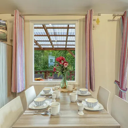 Lovely Stacaravan In Camping 3*