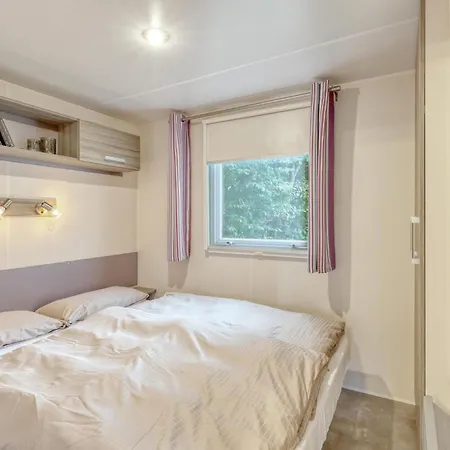 Lovely Stacaravan In 3* Irrhausen