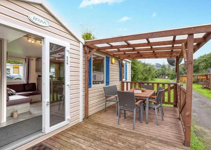 Lovely Stacaravan In キャンプ場