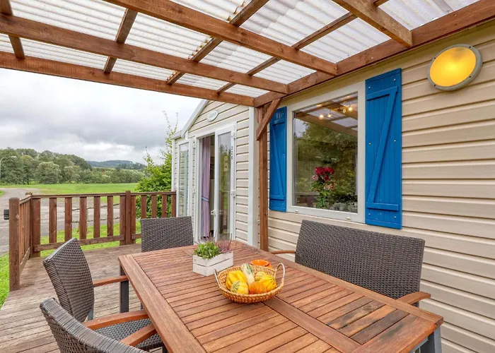 Lovely Stacaravan In キャンプ場 Irrhausen