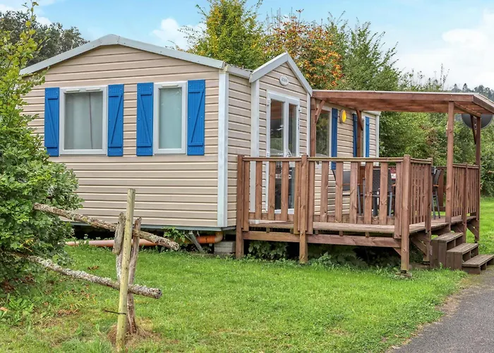 キャンプ場 Lovely Stacaravan In 3*